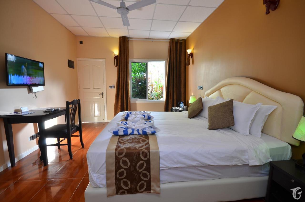 Gunbaru Inn Ukulhas Екстериор снимка