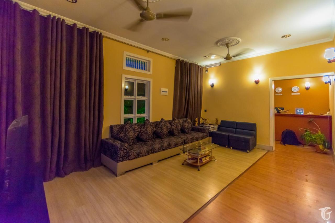 Gunbaru Inn Ukulhas Екстериор снимка