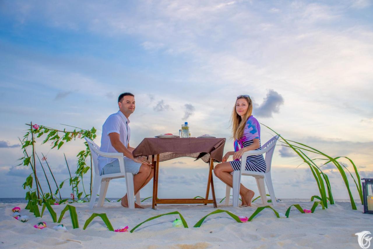 Gunbaru Inn Ukulhas Екстериор снимка