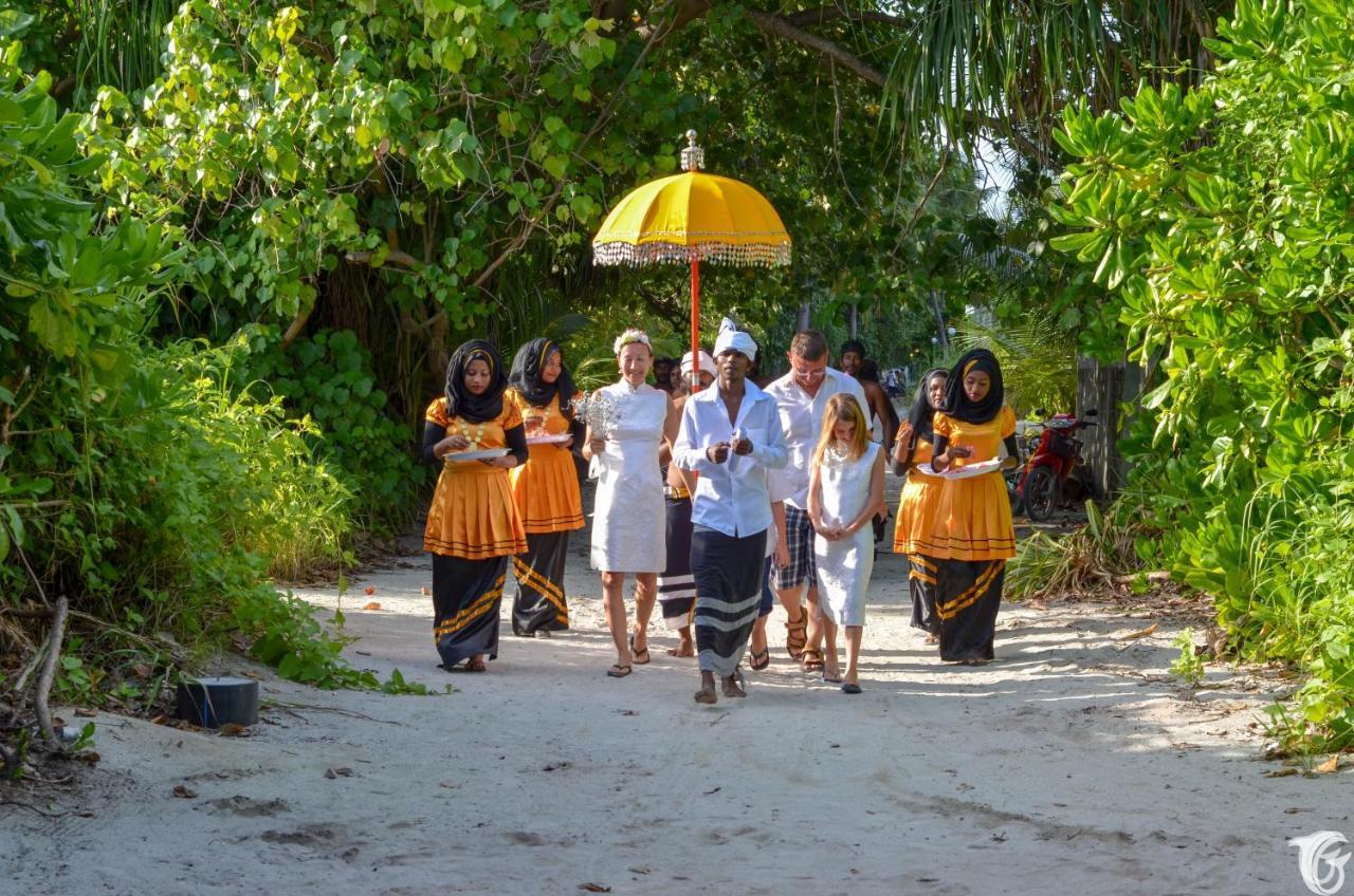 Gunbaru Inn Ukulhas Екстериор снимка